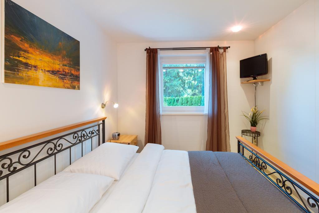 Apartments Patricia Блед Экстерьер фото